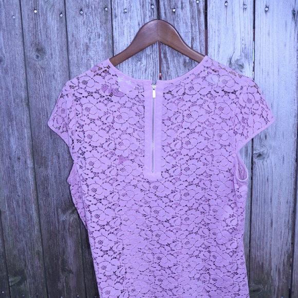 Pink Lace Liz Claiborne cap sleeve top - Picture 3 of 5